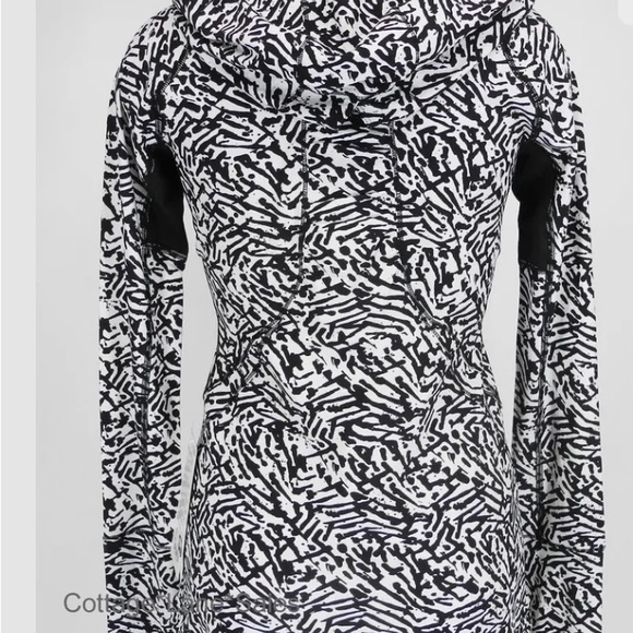 2 Water bound hoodie!  1 white 1 white and black!! - Picture 3 of 5